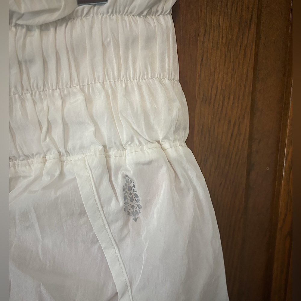 FREE PEOPLE MOVEMENT white shorts